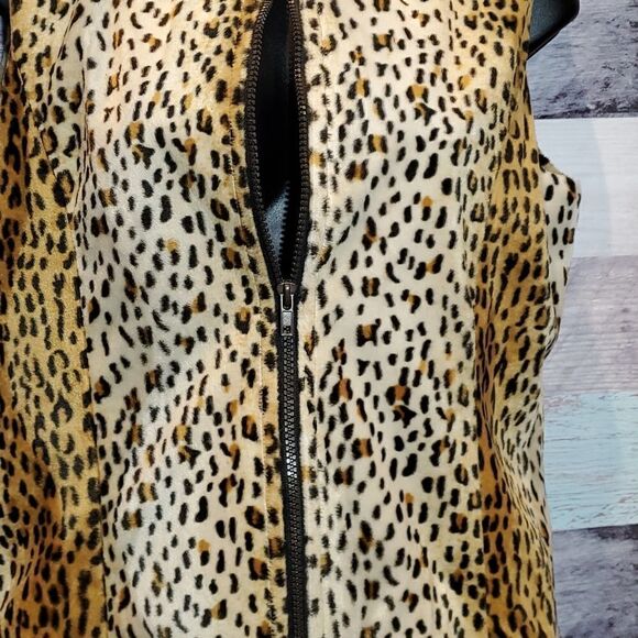 Vintage Animal Print Plush Zip Up Vest, Sz M, Very Unique! - Picture 4 of 8